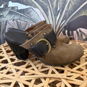 B.O.C. Born Concepts suede leather buckle mules brown hippie boho western
